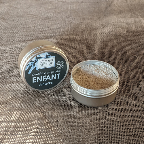 Dentifrice en poudre neutre. Enfants et gencives très sensibles